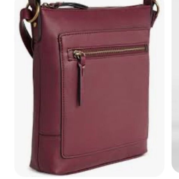 Style & Co Hudsonn Crossbody Bag red- Small, Zip Closure, Adjustable Strap - Picture 2 of 8